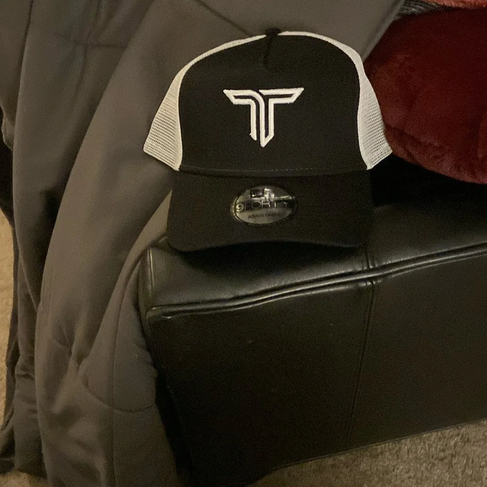 Cap - Picture 1 of 1